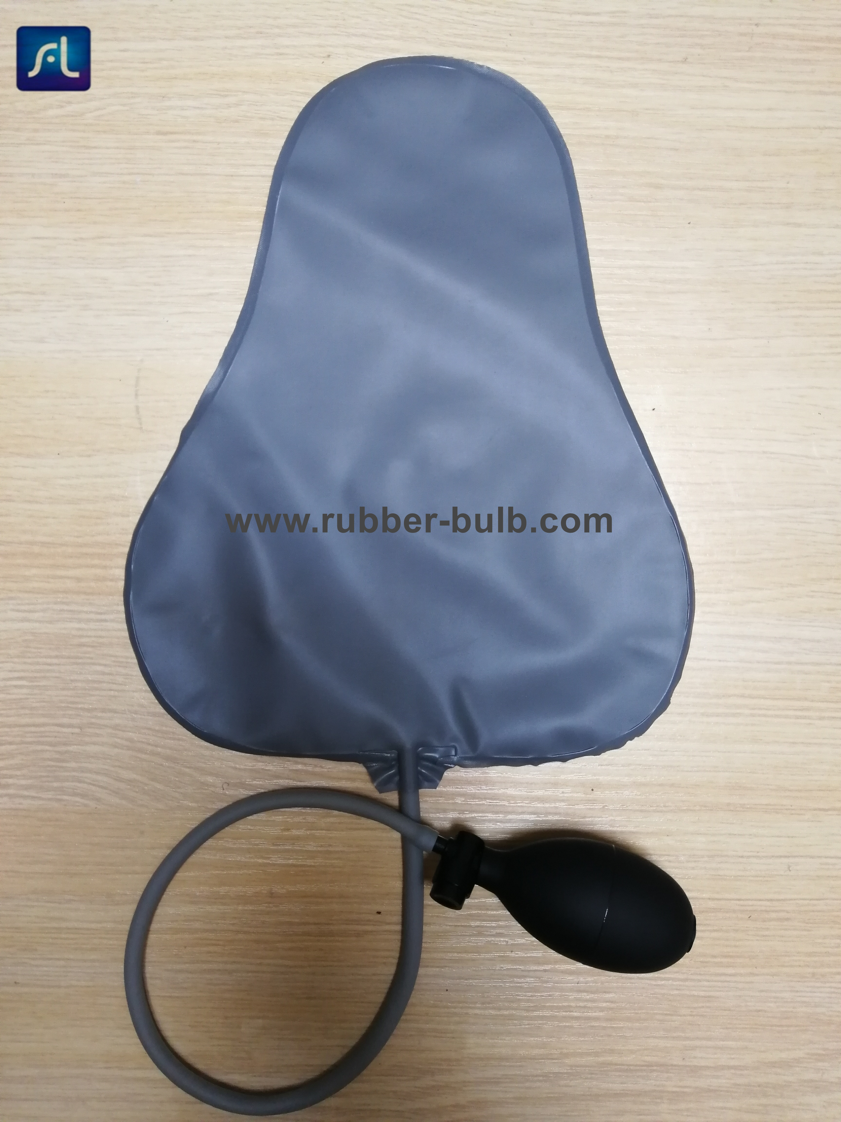 Bexiga ou coxim inflável de ar do PVC com o único tubo de 44.05cm para o apoio lombar